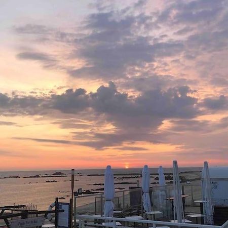 Lovely 2 Bedroom Apartment 100M From The Beach 빌다도콘데 외부 사진