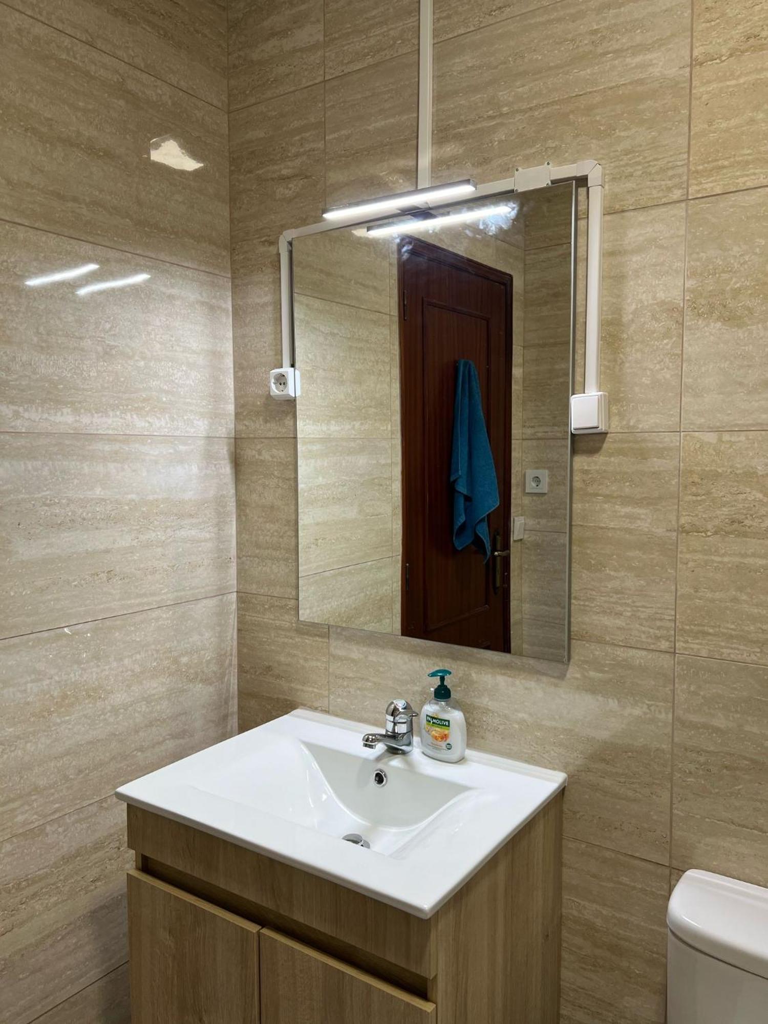 Lovely 2 Bedroom Apartment 100M From The Beach 빌다도콘데 외부 사진